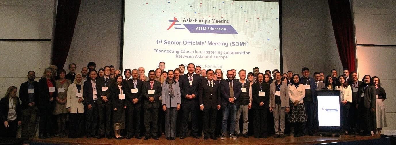 1st Senior Officials Meeting (SOM1) group photo in Bucharest, Romania